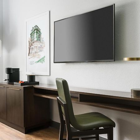 The Bluff Hotel Savannah, Tapestry Collection By Hilton מראה חיצוני תמונה