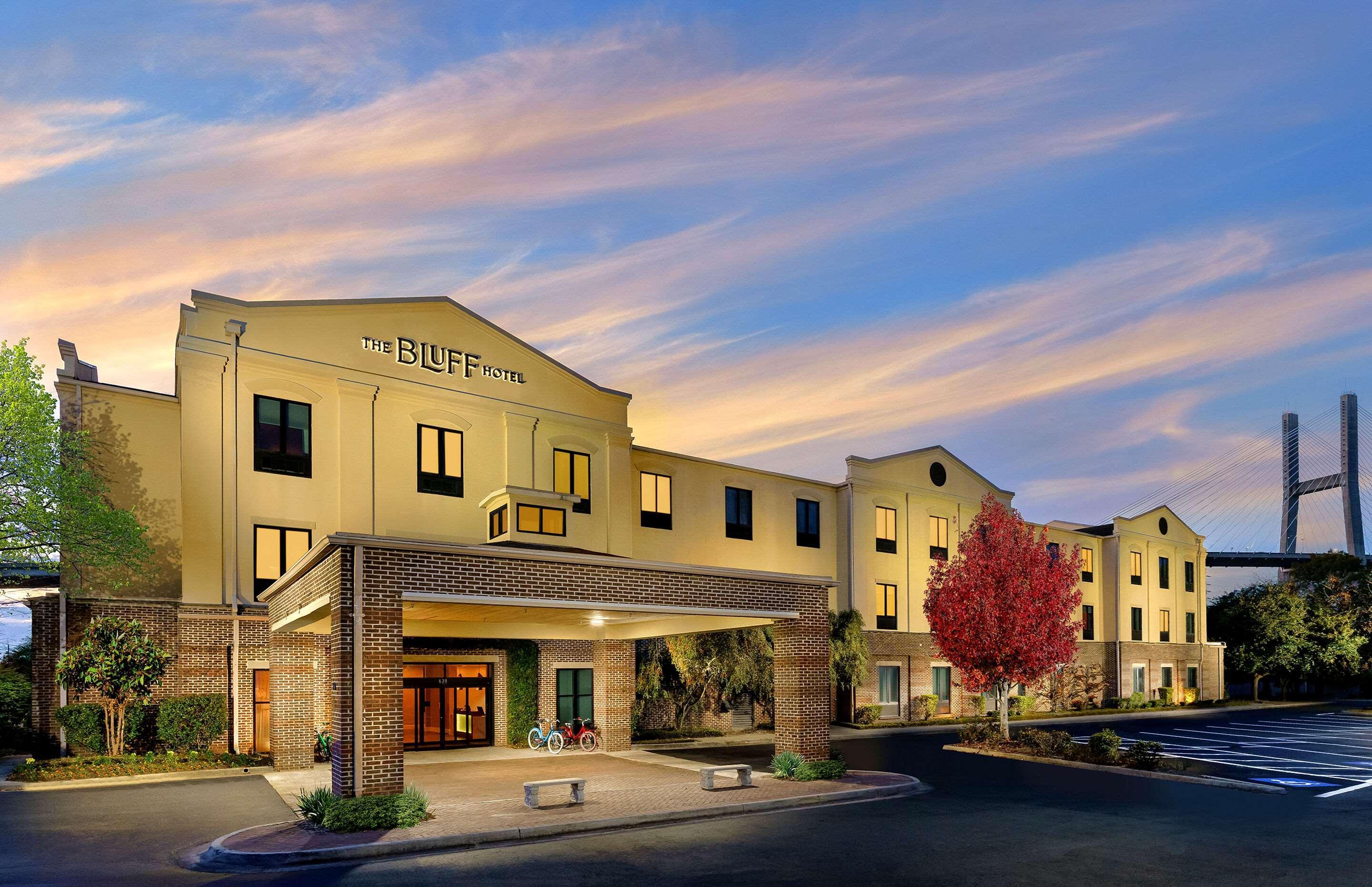The Bluff Hotel Savannah, Tapestry Collection By Hilton מראה חיצוני תמונה